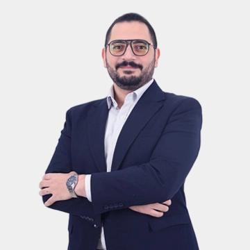 أ. محمود نشأت